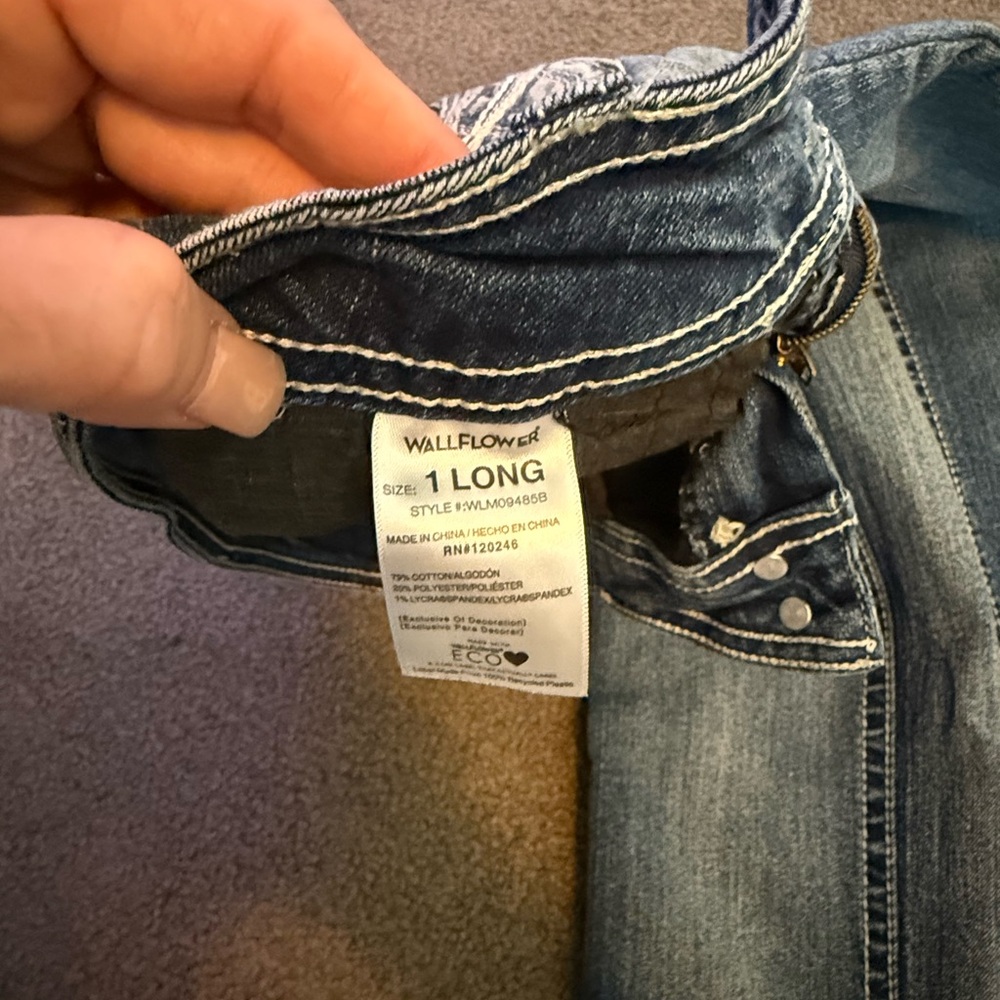 Wallflower Blue Jeans Medium Wash Contrast Stitching